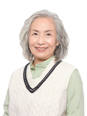 60代グレイヘアの方に◎愛され王道ボブ