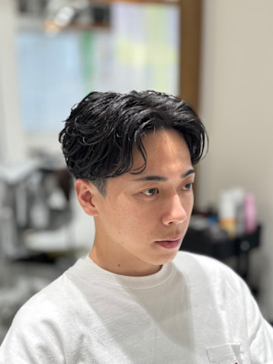 ニュアンスセンターパートパーマ