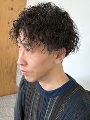 スパイラルパーマ メンズパーマ ツーブロック マッシュ