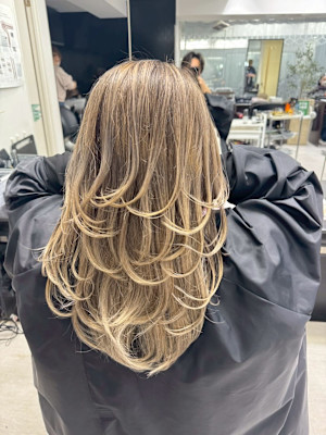 ハイトーンカラー