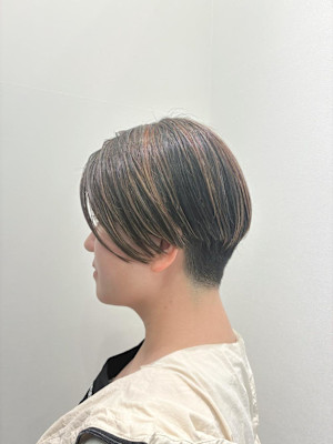 刈り上げショート