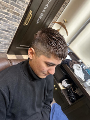 シャギーカラーショート