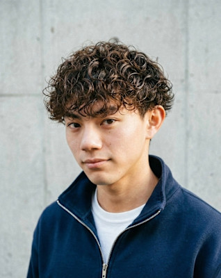 外国人風】強めスパイラルパーマ×ウェットマッシュ