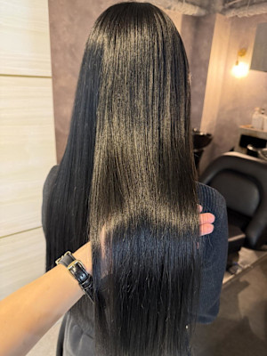 《高橋亜美》アッシュブラック/艶髪/大宮