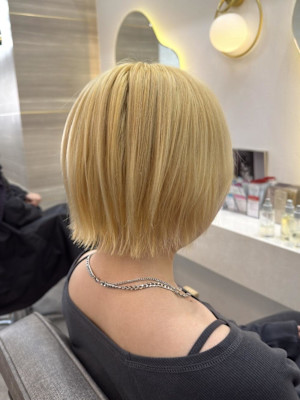 ブロンドカラーボブカット♪あゆむ