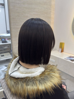 自然にストレートにタッセルボブカット♪あゆむ