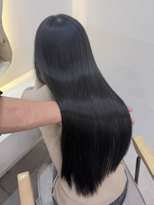 アッシュブラックカラー♪あゆむ