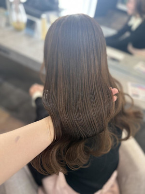 ハッシュカット/顔周りカット/ダークブラウン/シャギーカット