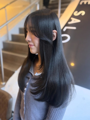 オリーブグレー/透明感カラー/髪質改善