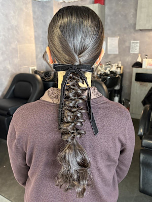 《鈴木茉奈》タイト編みおろし/結婚式ヘア/お呼ばれ