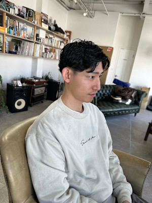 毛流れフェザーショート