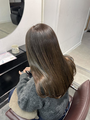 オリーブベージュ/ベージュカラー/縮毛/艶髪/