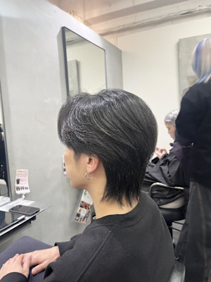 センターパート×メンズウルフStyle