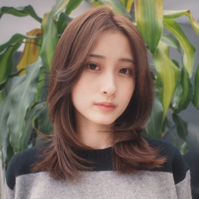 大人可愛い◯小顔見えミディアムレイヤー