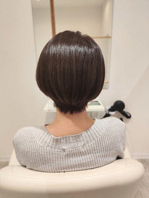 くびれショートボブ