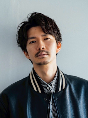 アップバングショートメンズショートビシネスヘアメンズパーマ