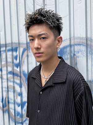 スパイキーショートアップバング刈り上げショートメンズショート