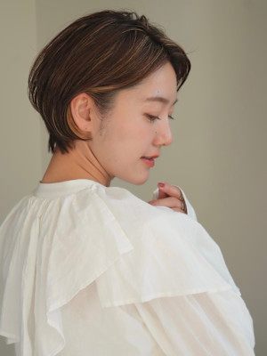 丸みショート・ボブ/丸顔/前髪あり/絶壁解消/３0代/４0代