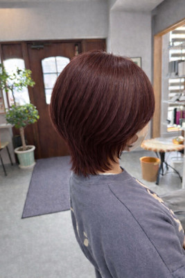 大人ウルフショート/レイヤー/くびれ/ワインレッド