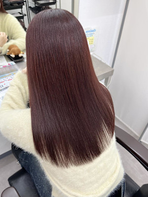 春先にピッタリな上品な赤髪♪