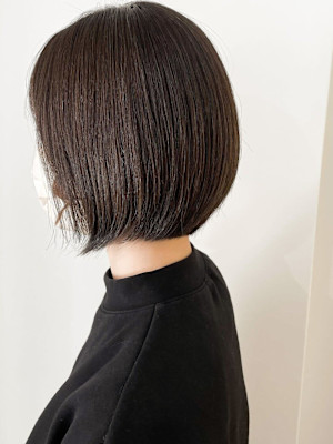 白髪✕まとまりボブ