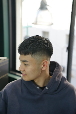 クロップスタイル