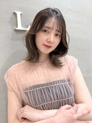 くびれミディアム