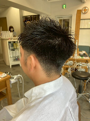 清潔感×好印象！ナチュラルツーブロック・ビジネスショート