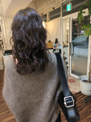 しっかりパーマスタイルに挑戦！