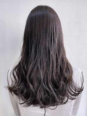 ココアブラウン×波巻きウェーブ 髪質改善 イルミナカラー