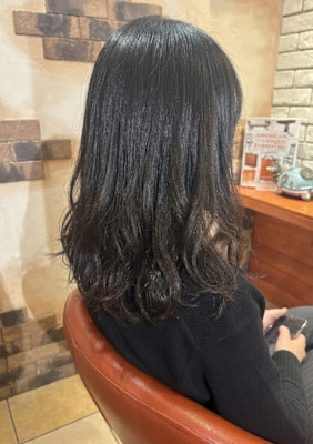 艶やかな質感のダークトーンセミディ【101スタイル】