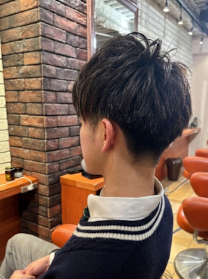 清潔感のある刈り上げマッシュ【104スタイル】