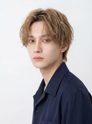 【圧倒的垢抜け】色気×無造作。大人のニュアンスセンターパート