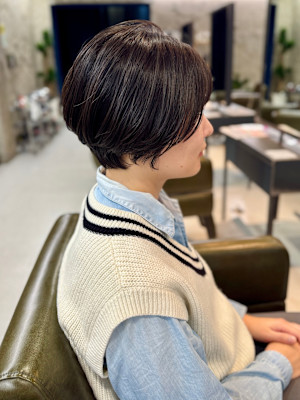 ショートボブ