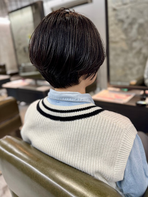 ショートボブ