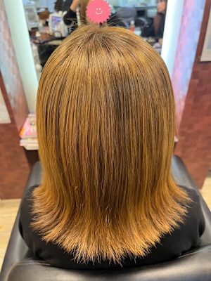 切りっぱなしボブ