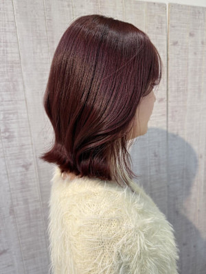 鮮やかカシスカラー