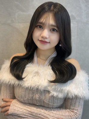 オリーブグレ／小顔に見せるヘア／ココアベージュ／黒髪カタログ