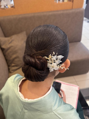 卒業式の袴におすすめ◎上品シニヨンのヘアセット