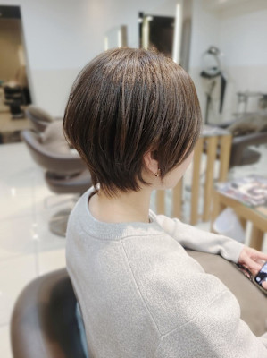 【小田急相模原】くびれ襟足の丸みショートボブ