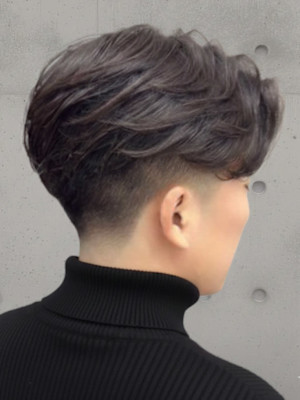 メンズ テーパーフェード×フェザーパーマ ビジネス◎
