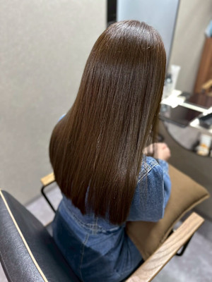 シルキーストレート【担当：山本】