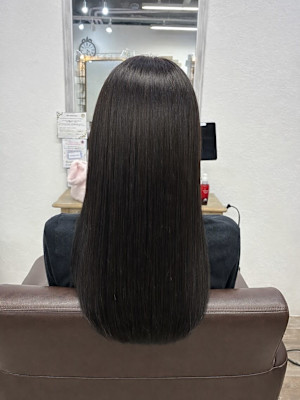 《ai》艶髪カラー×ストレートロング