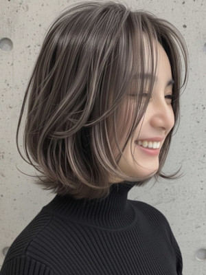 おしゃれな大人のインナーカラー×ナチュラルボブ