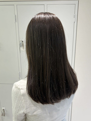 オリーブグレージュ / 髪質改善 / 透明感カラー