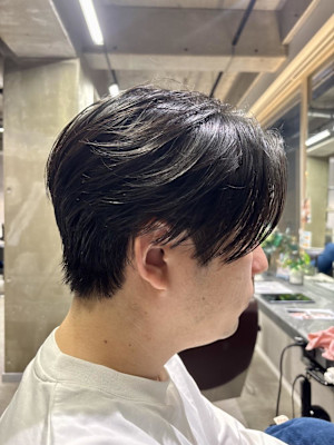 miu&宇都宮良太　メンズ毛流れセンターパート