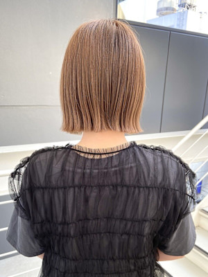 切りっぱなしボブ【担当：ERI】