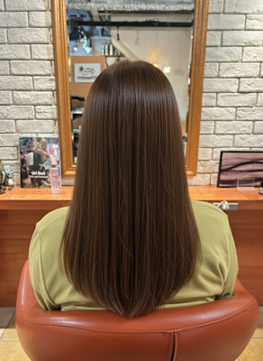 シルクの艶を纏う美髪ロング【117スタイル】