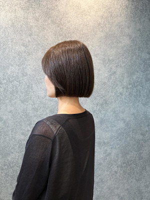 切りっぱなしボブ