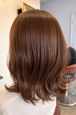 ミディアムベージュグレイカラー